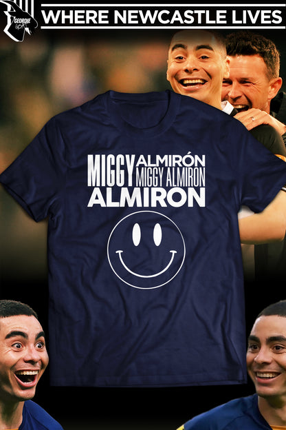 Newcastle United "The Happiest Player On The Planet" Miggy Almirón Black T-Shirt